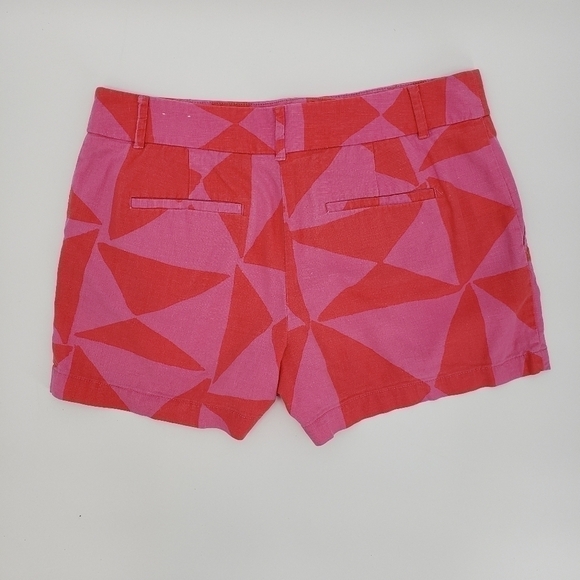 ANN Taylor Loft Geometric Print Pink Shorts - Picture 3 of 6
